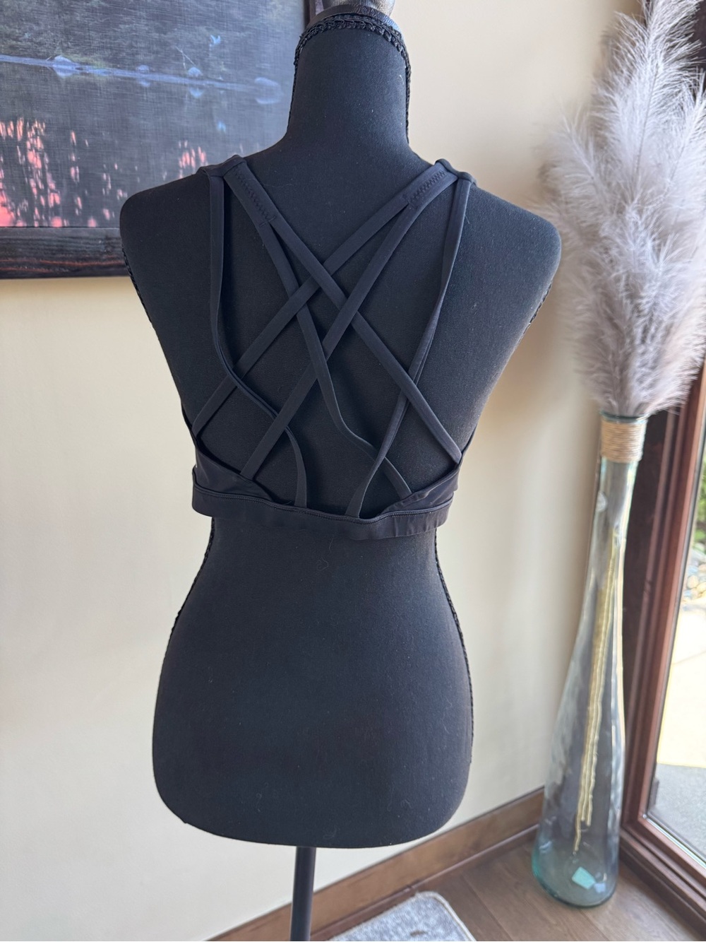 Lululemon Free to Be Serene Sports Bra Black Size 10